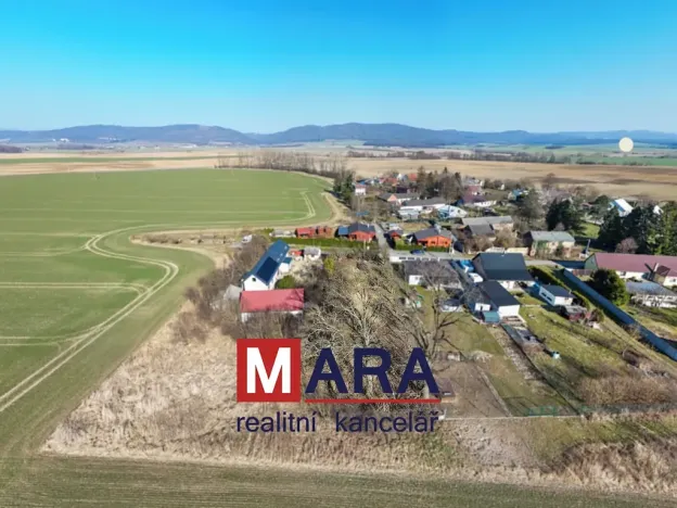 Prodej pozemku pro bydlení, Újezd, 1268 m2