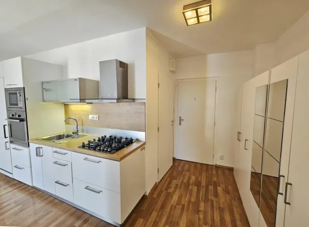 Pronájem bytu 2+kk, Praha - Krč, Točitá, 44 m2