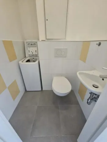 Pronájem bytu 2+kk, Praha - Krč, Točitá, 44 m2