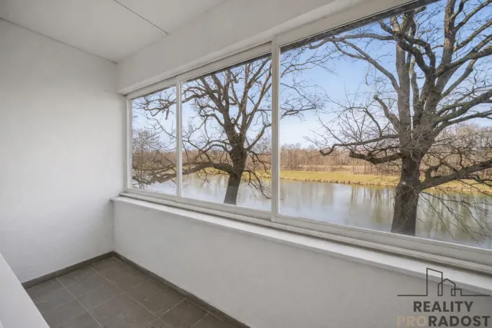 Pronájem bytu 1+kk, Pardubice - Zelené Předměstí, nábřeží Závodu míru, 50 m2