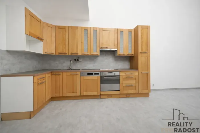 Pronájem bytu 1+kk, Pardubice - Zelené Předměstí, nábřeží Závodu míru, 50 m2