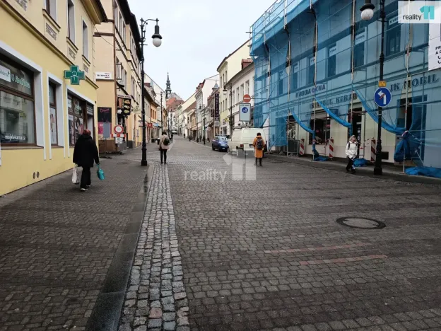 Pronájem obchodního prostoru, Česká Lípa, Jindřicha z Lipé, 98 m2