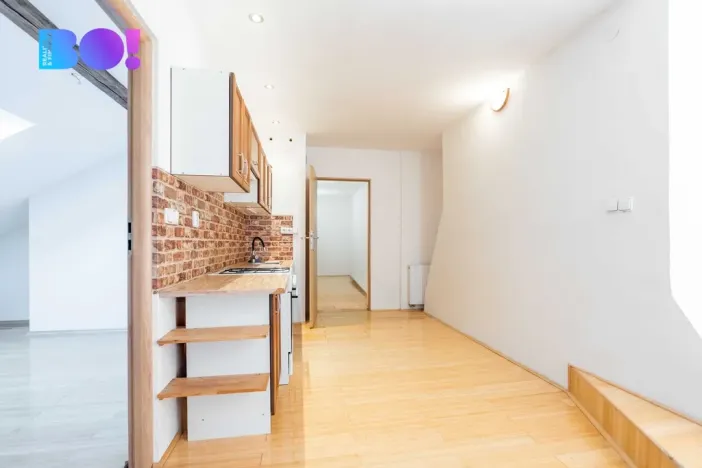 Prodej bytu 2+kk, Český Těšín, Bezručova, 82 m2