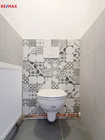 Pronájem bytu 2+kk, Police nad Metují, Masarykovo náměstí, 47 m2