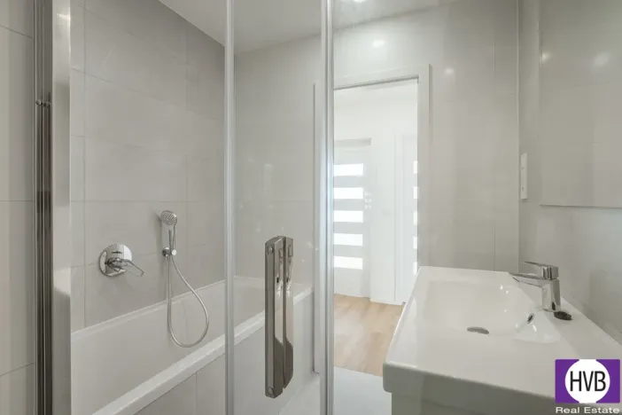 Prodej bytu 4+kk, Praha, Choceradská, 84 m2