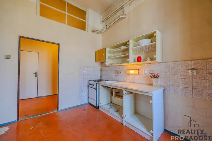 Prodej bytu 2+1, Opava - Předměstí, Komenského, 81 m2