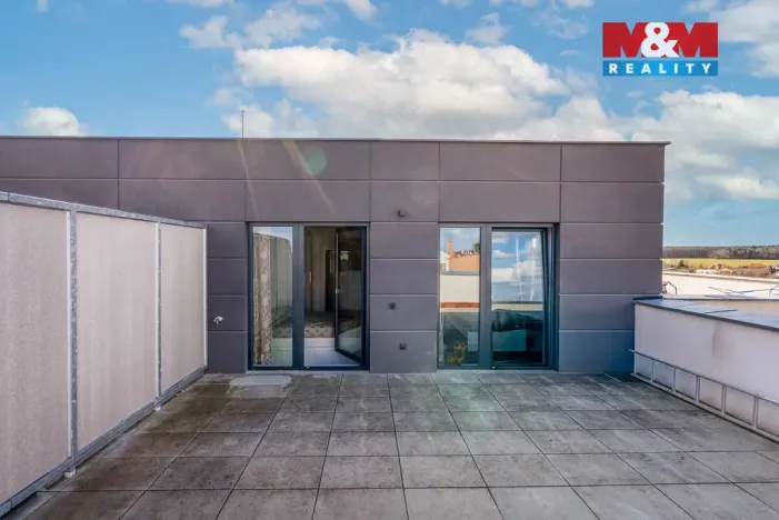 Prodej bytu 3+kk, Horoměřice, Karla IV., 76 m2