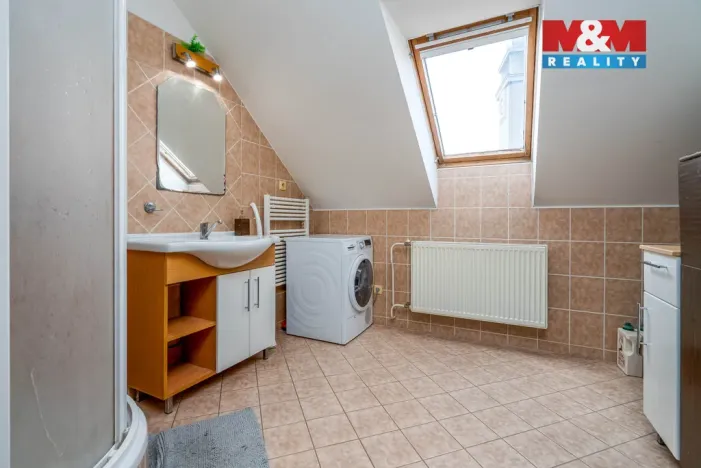 Prodej rodinného domu, Pečky, Tř. 5. května, 170 m2