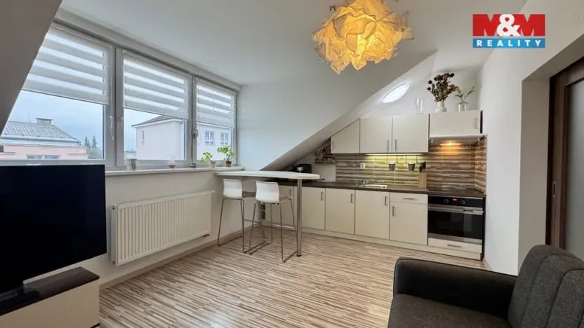 Pronájem bytu 2+kk, Olomouc, Hodolanská, 51 m2