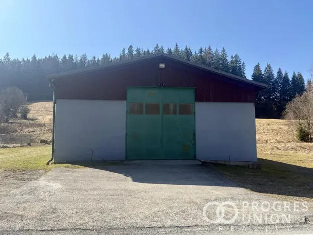 Prodej výrobních prostor, Velké Karlovice, 3509 m2