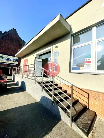 Pronájem obchodního prostoru, Ostrava, V Závětří, 250 m2