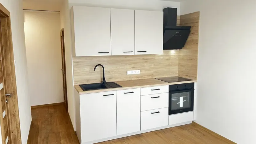 Prodej bytu 1+1, Litoměřice - Pokratice, Revoluční, 35 m2