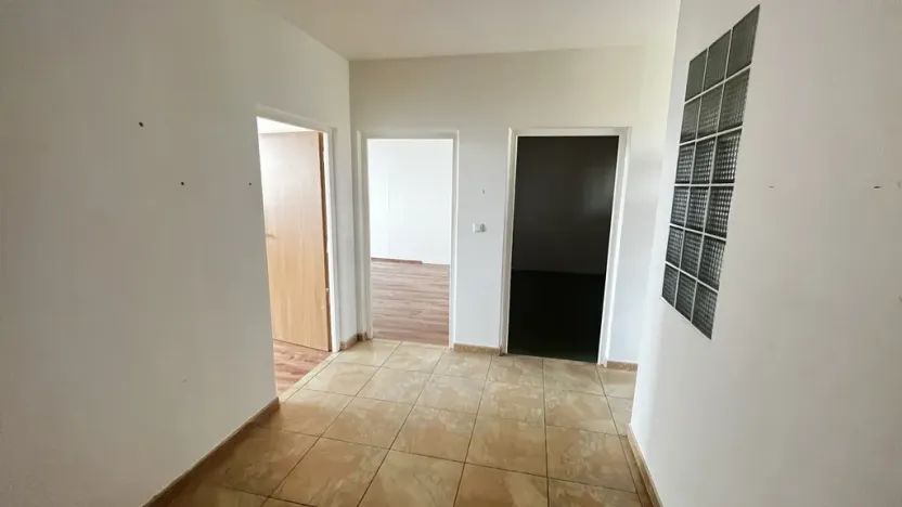 Prodej bytu 3+1, Chomutov, Jirkovská, 80 m2