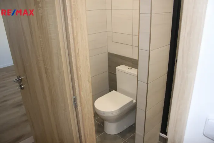 Pronájem bytu 2+kk, Písek, Vinařického, 43 m2