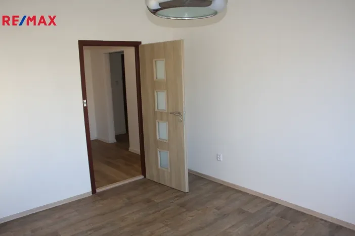 Pronájem bytu 2+kk, Písek, Vinařického, 43 m2