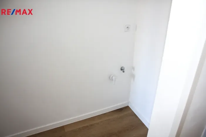 Pronájem bytu 2+kk, Písek, Vinařického, 43 m2