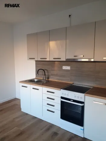 Pronájem bytu 2+kk, Písek, Vinařického, 43 m2