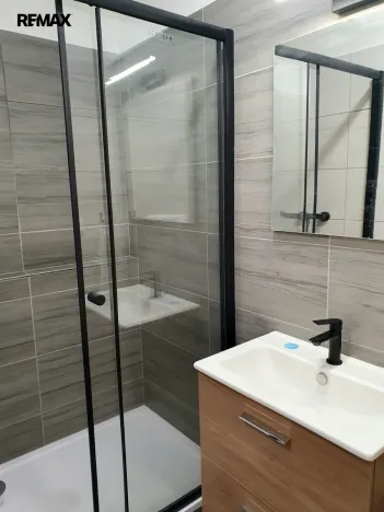 Pronájem bytu 2+kk, Písek, Vinařického, 43 m2