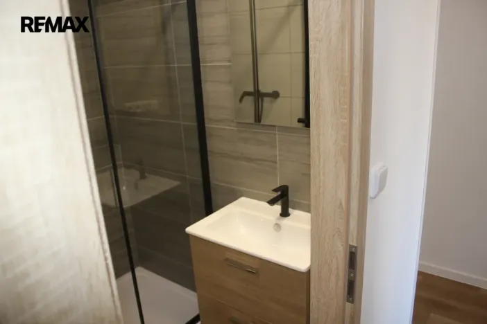 Pronájem bytu 2+kk, Písek, Vinařického, 43 m2