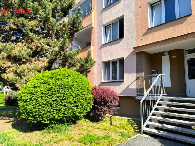 Pronájem bytu 2+1, Sokolov, Jelínkova, 52 m2