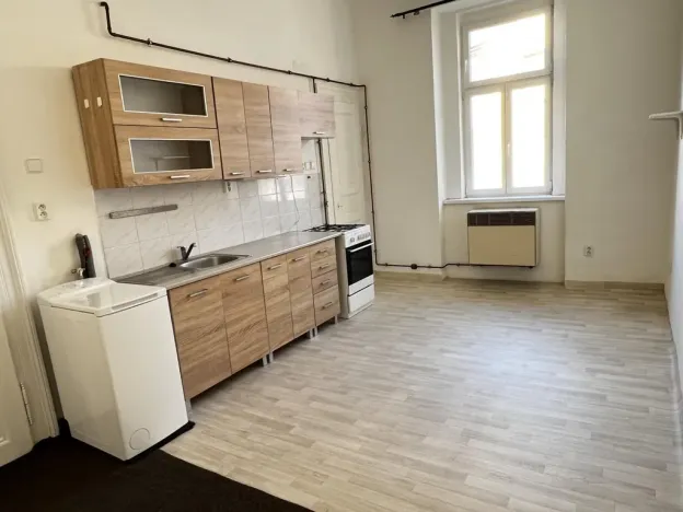Pronájem bytu 2+kk, Praha - Nusle, Svatoslavova, 40 m2