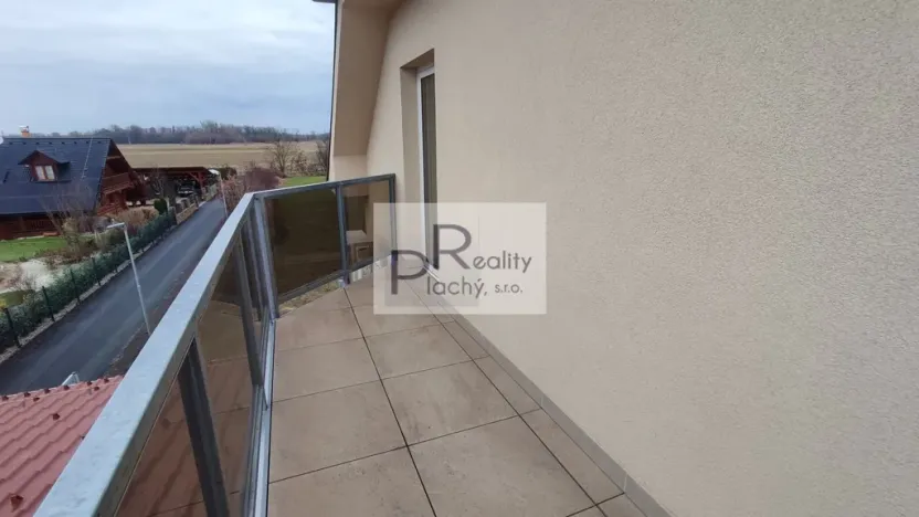 Prodej bytu 2+kk, Hevlín, 63 m2