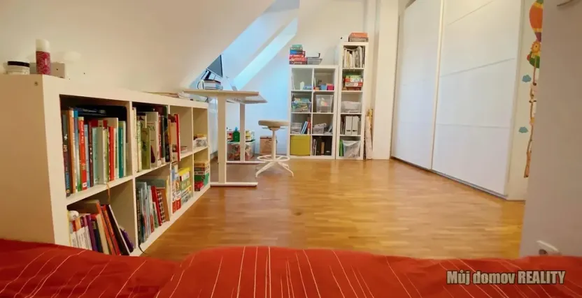 Pronájem bytu 3+kk, Praha - Žižkov, Buchovcova, 82 m2