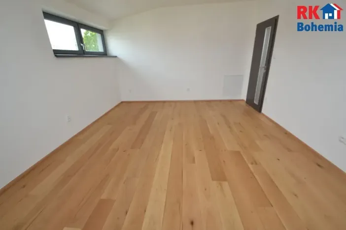 Prodej bytu 3+kk, Praha - Lhotka, Slepá I, 74 m2