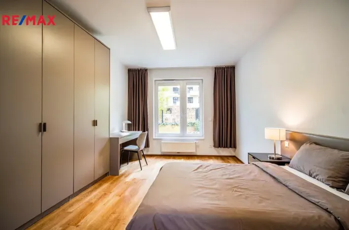 Pronájem bytu 3+kk, Praha - Vysočany, Pechmanových, 86 m2