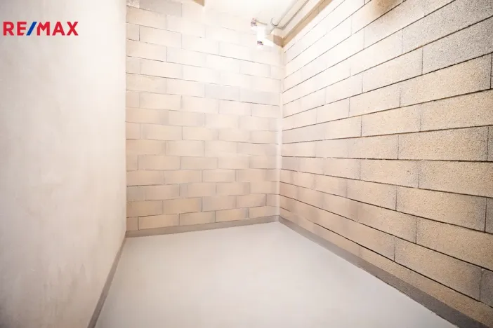 Pronájem bytu 3+kk, Praha - Vysočany, Pechmanových, 86 m2