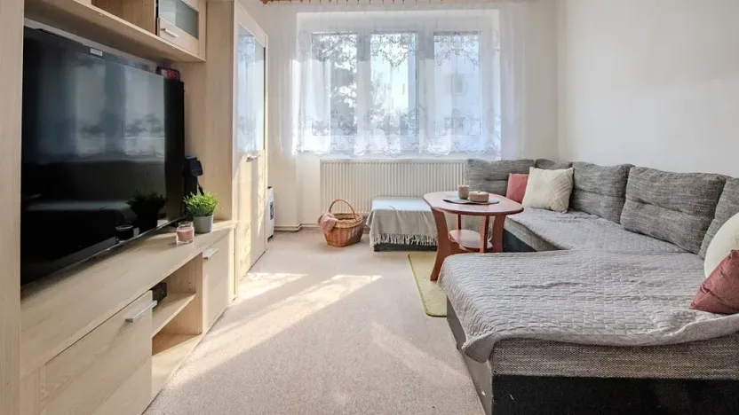 Pronájem bytu 3+1, Velký Osek, Revoluční, 65 m2