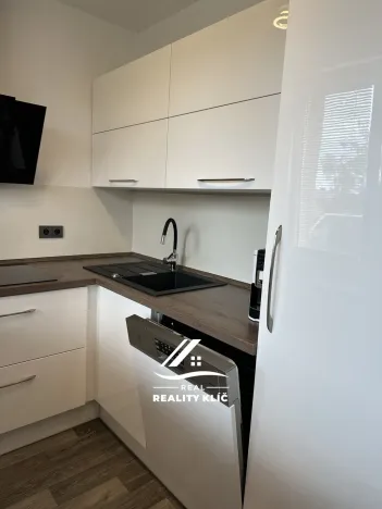 Pronájem bytu 2+1, Ostrava, Plavecká, 53 m2