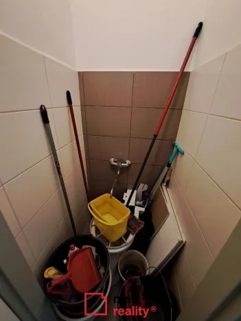 Pronájem kanceláře, Litovel, Dukelská, 162 m2