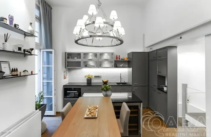 Prodej bytu 2+1, Praha - Nové Město, Soukenická, 62 m2