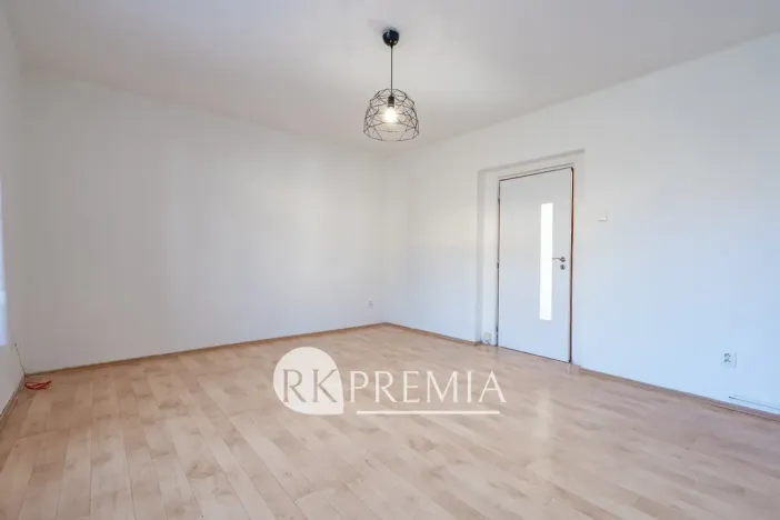 Pronájem bytu 1+kk, Bystřany, Teplická, 39 m2