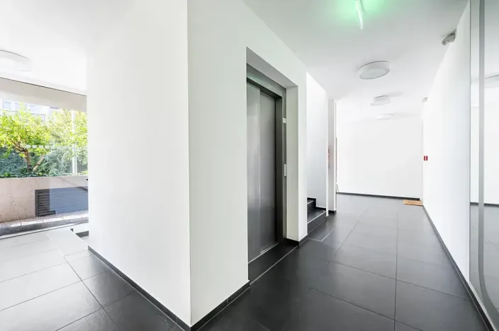 Pronájem bytu 3+kk, Praha - Smíchov, Pod Děvínem, 134 m2