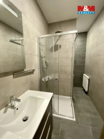 Pronájem bytu 1+kk, Louny, Pražská, 45 m2