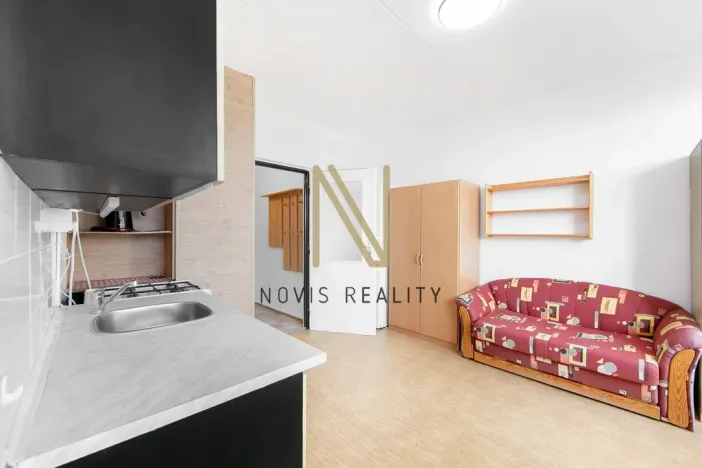 Pronájem bytu 1+1, Plzeň, Heyrovského, 36 m2