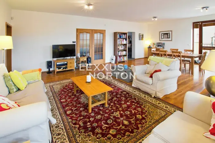 Pronájem bytu 5+1, Praha - Střešovice, Ve Střešovičkách, 174 m2