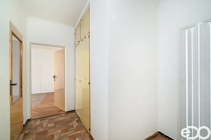 Prodej bytu 3+1, Mariánské Lázně - Úšovice, Hroznatova, 59 m2