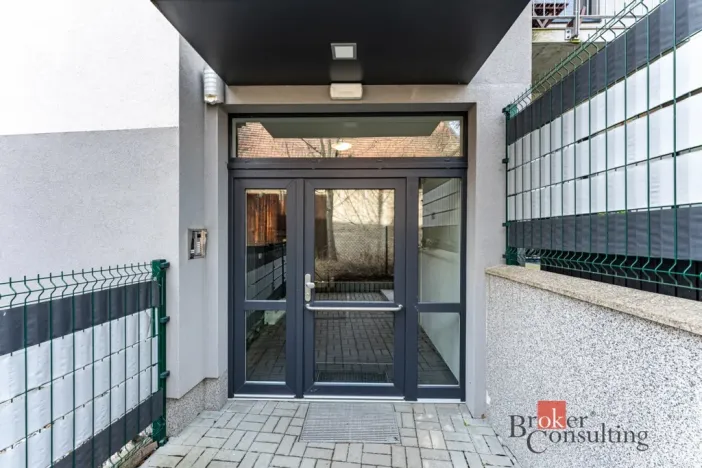 Prodej bytu 3+kk, Horoměřice, Holubova, 65 m2