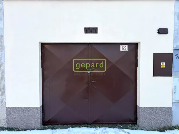 Pronájem garáže, Šternberk, Blahoslavova, 18 m2