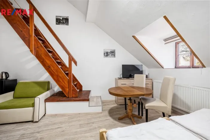 Prodej ubytování, Volary, K. V. Raise, 392 m2