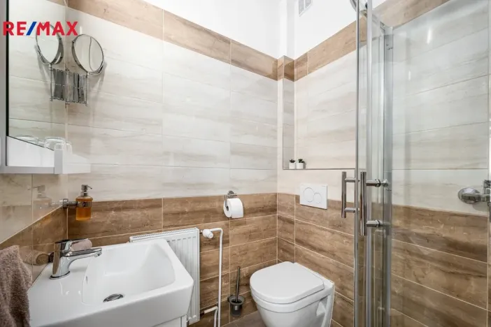 Prodej ubytování, Volary, K. V. Raise, 392 m2