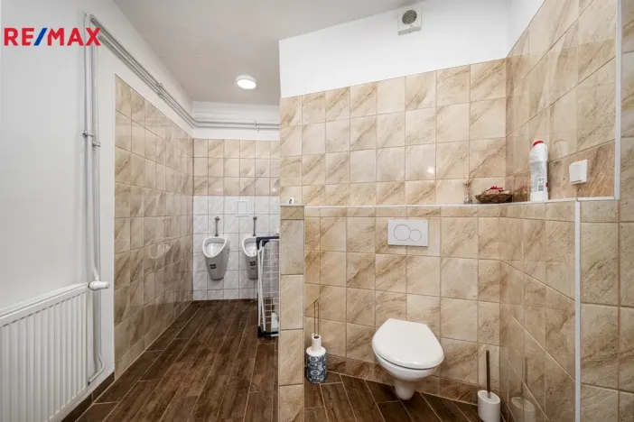 Prodej ubytování, Volary, K. V. Raise, 392 m2