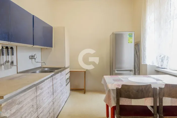 Prodej bytu 2+1, Znojmo, Rumunská, 50 m2