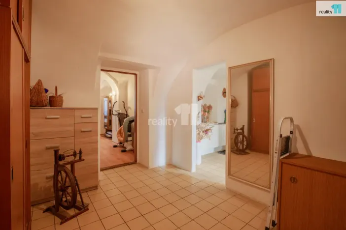 Prodej rodinného domu, Žebrák, Pražská, 220 m2