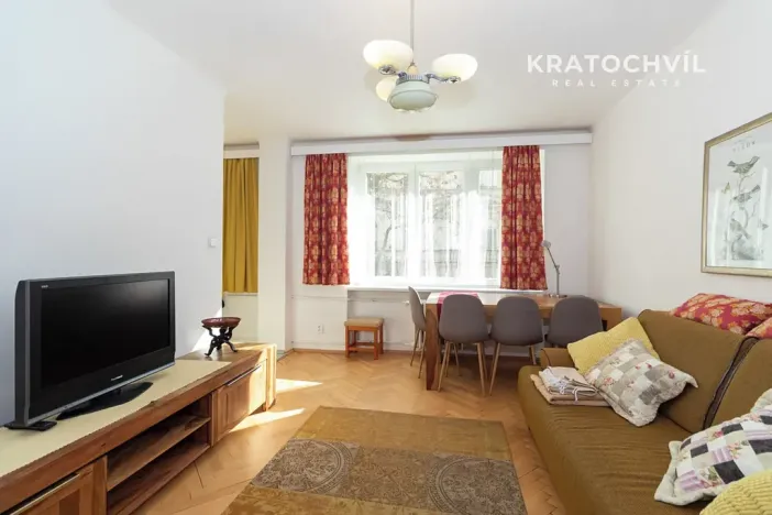 Pronájem bytu 2+1, Praha - Vinohrady, Vinohradská, 52 m2