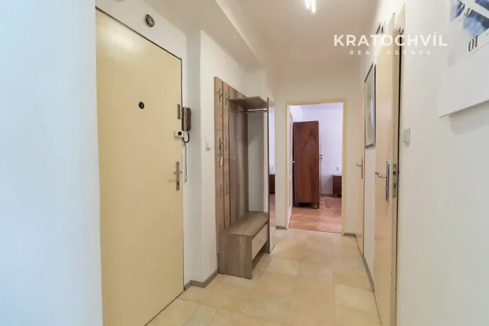 Pronájem bytu 2+1, Praha - Vinohrady, Vinohradská, 52 m2