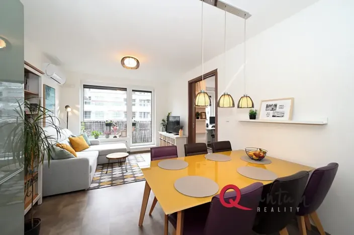 Pronájem bytu 2+kk, Praha - Vysočany, Pod Harfou, 57 m2